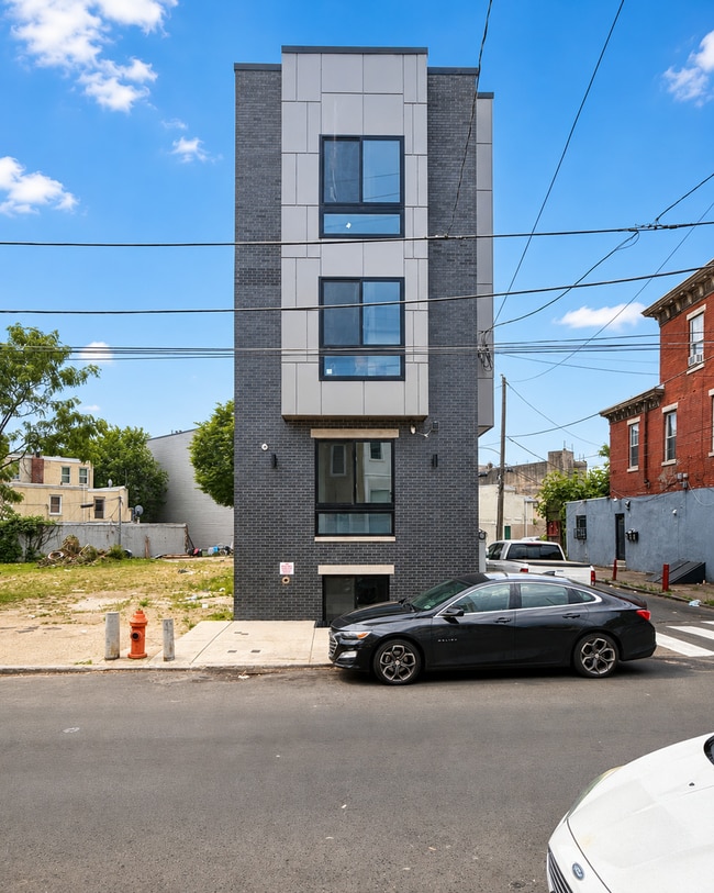 Building Photo - 122 E Cumberland St