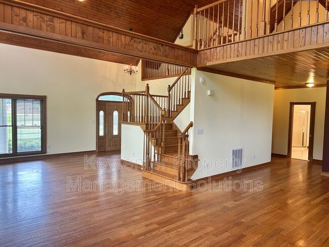 Building Photo - 33 Hodge Farm Ln