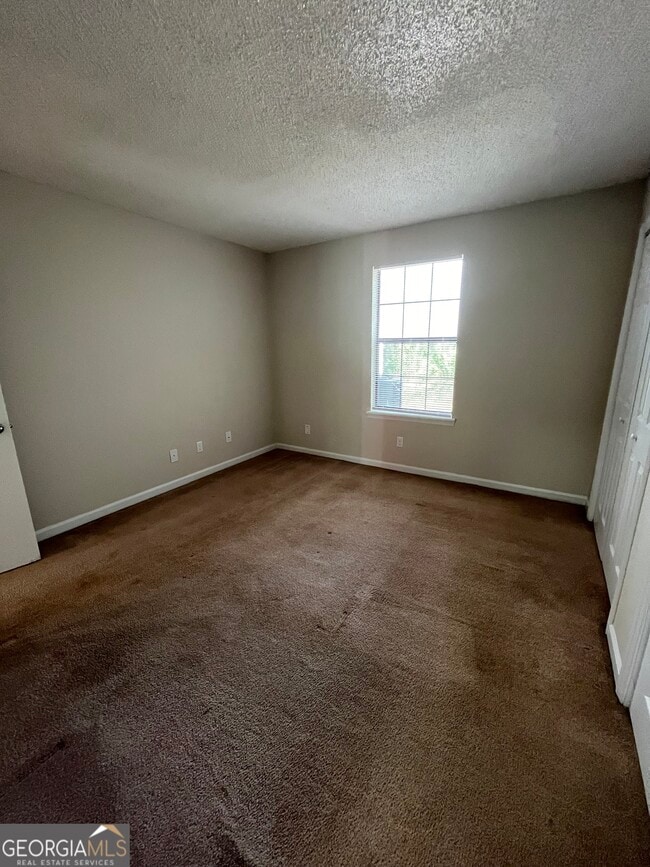Building Photo - 419 Admiral's Walk Dr