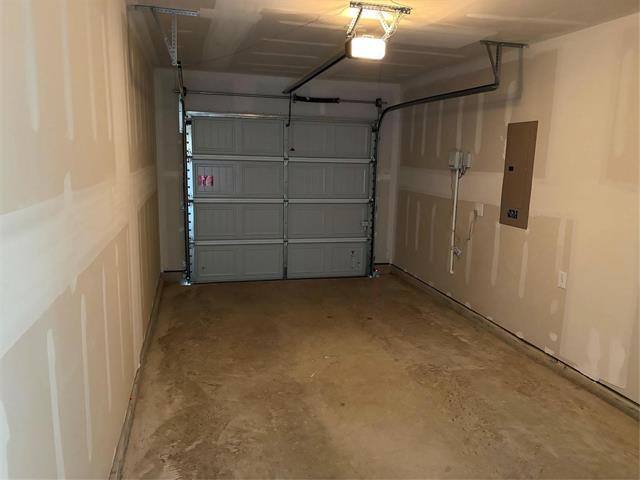 Building Photo - 703 Sandhill Crane Ln