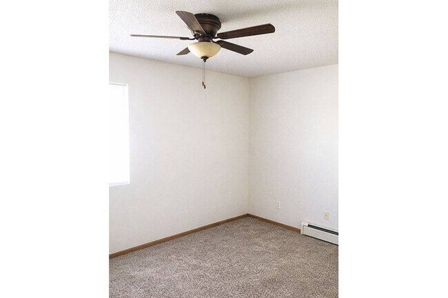 Building Photo - SOUTHERN HILLS