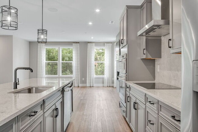 Building Photo - Spacious 3 Bedroom Condo Near VCU & VUU –  Most Utilities Included – $3,200/mo