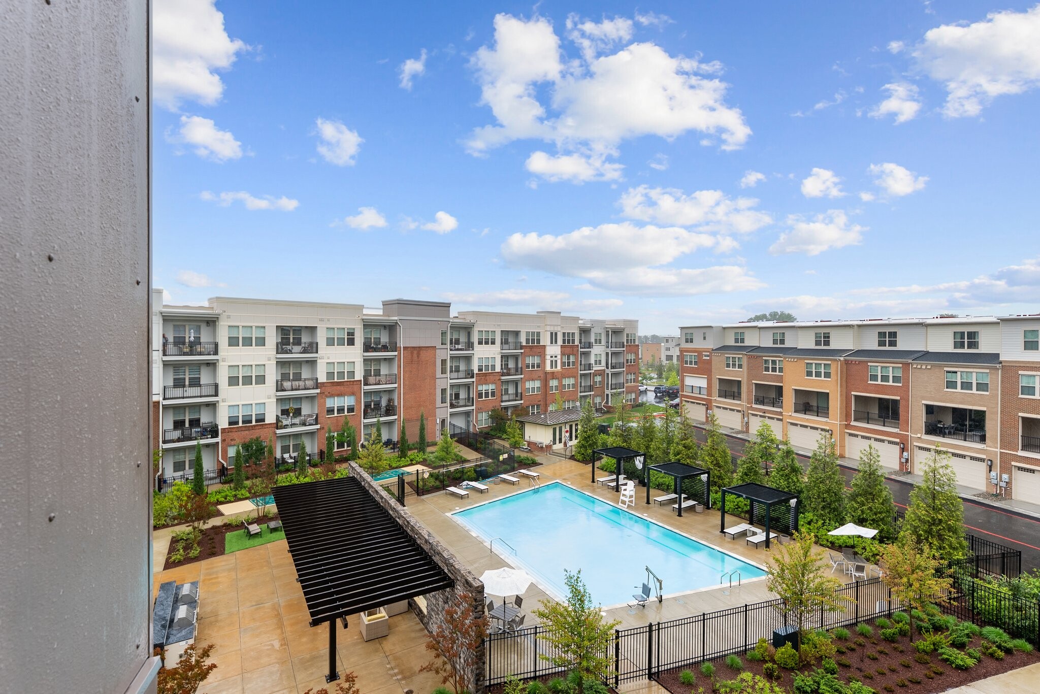 Building Photo - 10755 Fairgrounds Dr