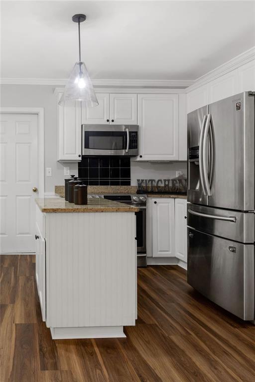 Building Photo - 3247 Blackstone Run