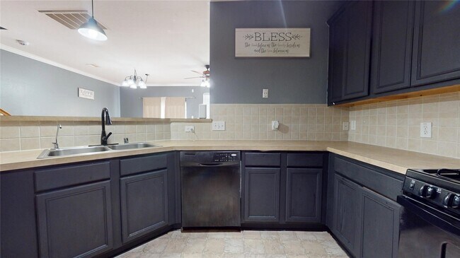 Building Photo - 8030 Singing Sonnet Ln