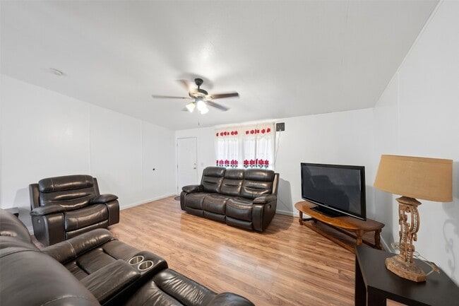 Building Photo - 2522 Joseph Pine Ln