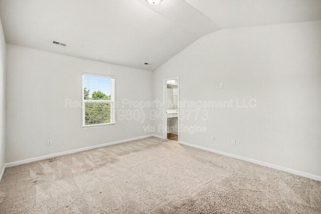 Building Photo - 3306 Ellingford Rd