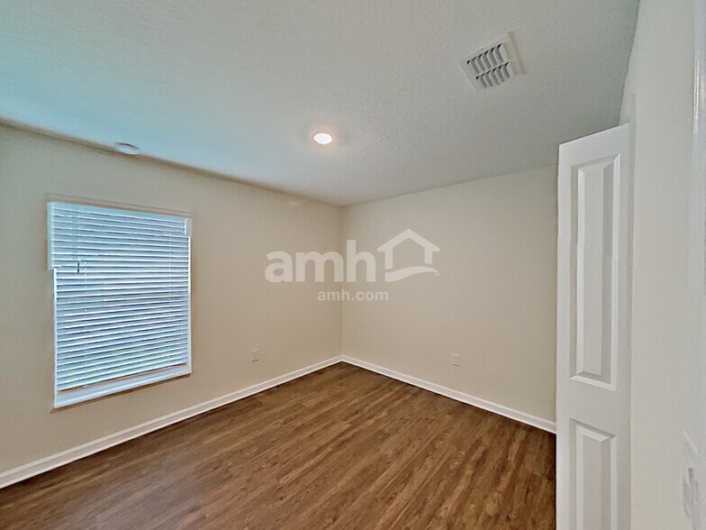 Building Photo - 4349 Seven Canyons Dr