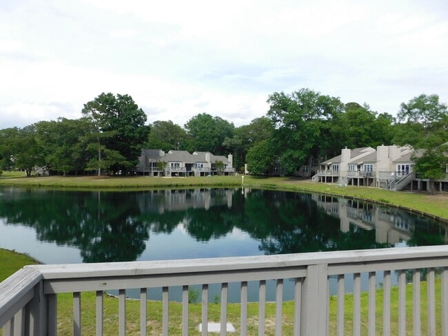 Building Photo - 7151 Windward Dr