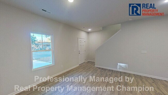 Building Photo - Newly Constructed 3 BD 2.5 BA w/Open Floor Plan