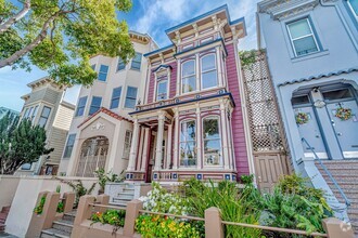 Building Photo - 2939 Folsom St