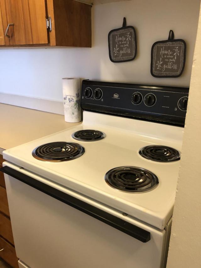 Building Photo - 1 bedroom in Seattle WA 98106