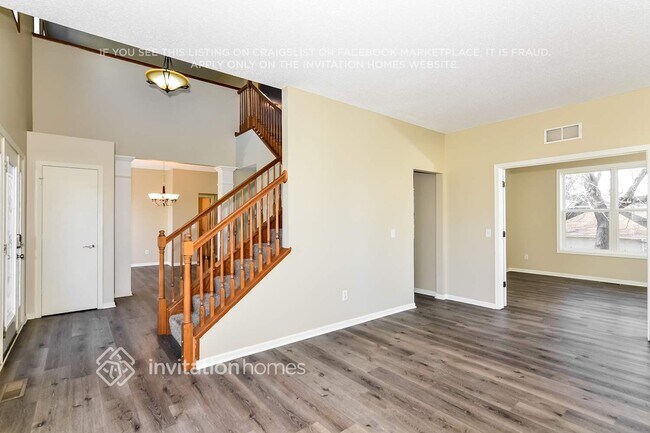 Building Photo - 7416 Aspen Cove S