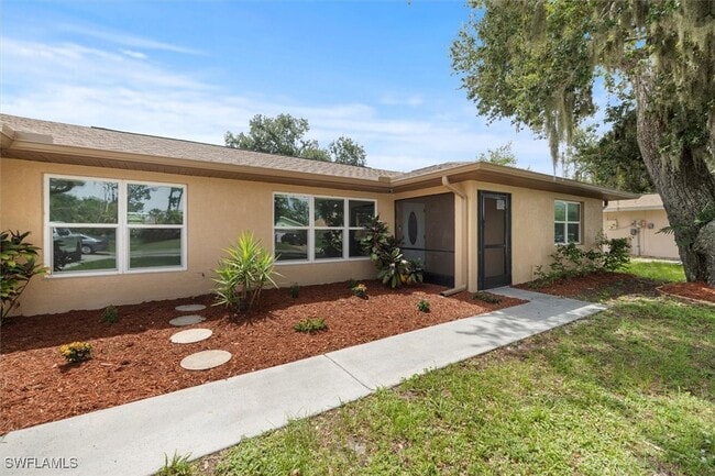 Building Photo - 1346 Beacon Dr