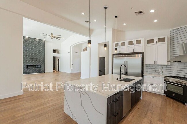 Building Photo - 13607 E Geronimo Rd