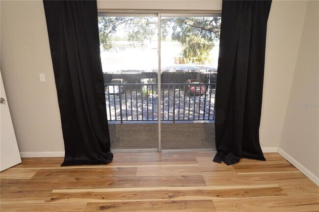 Building Photo - 2904 Lichen Ln