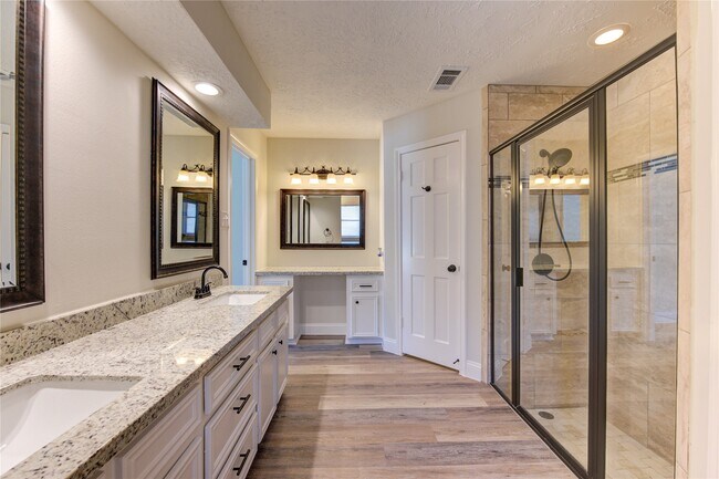 Building Photo - 9115 Taidswood Dr