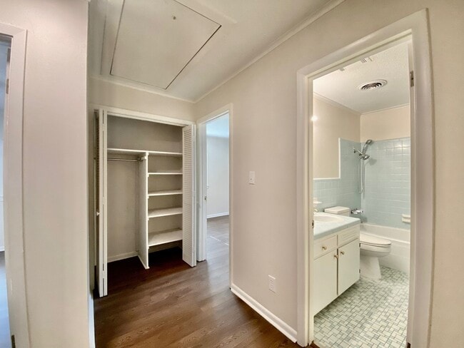 Building Photo - Immaculate 3 Bedroom 1.5 Bath