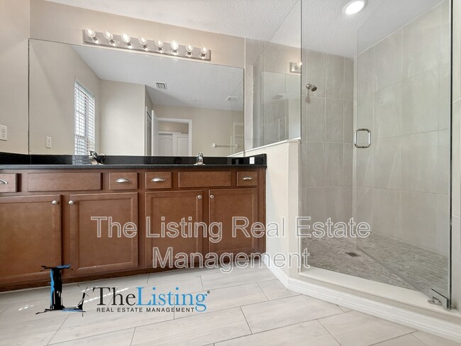 Building Photo - 8623 Andalucia Field Dr