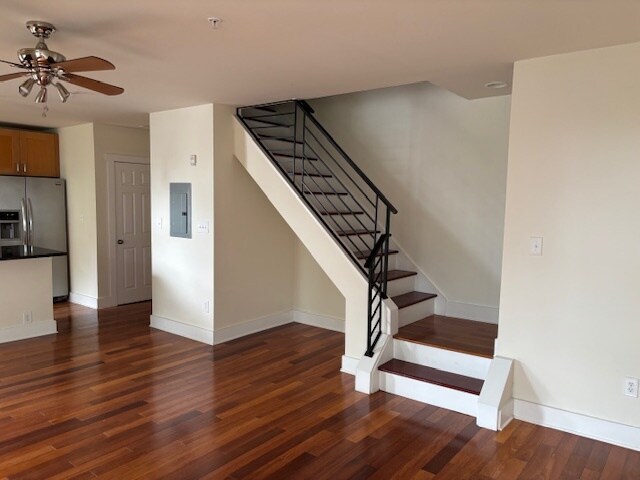 Building Photo - 3426 Conrad St