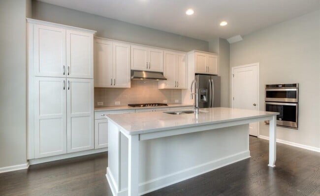 Building Photo - 6728 Cadence Blvd