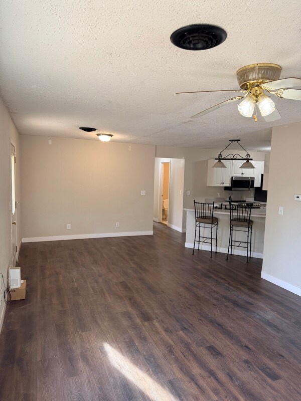 Building Photo - 11999 Paradise Ridge