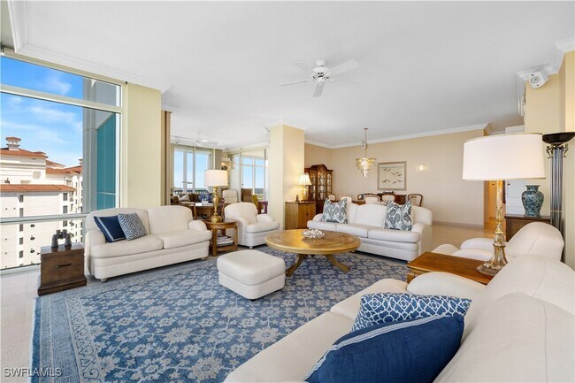 Building Photo - 7515 Pelican Bay Blvd