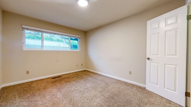 Building Photo - 1145 Edwards St