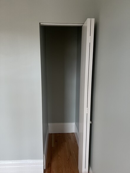 Bedroom closet - 1235 N Marion Ct