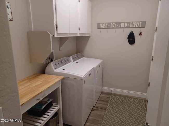 Building Photo - 19239 N 270th Ave