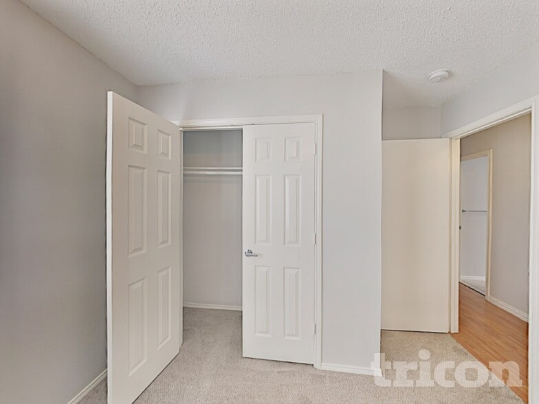 Building Photo - 3022 Autumn Run Dr
