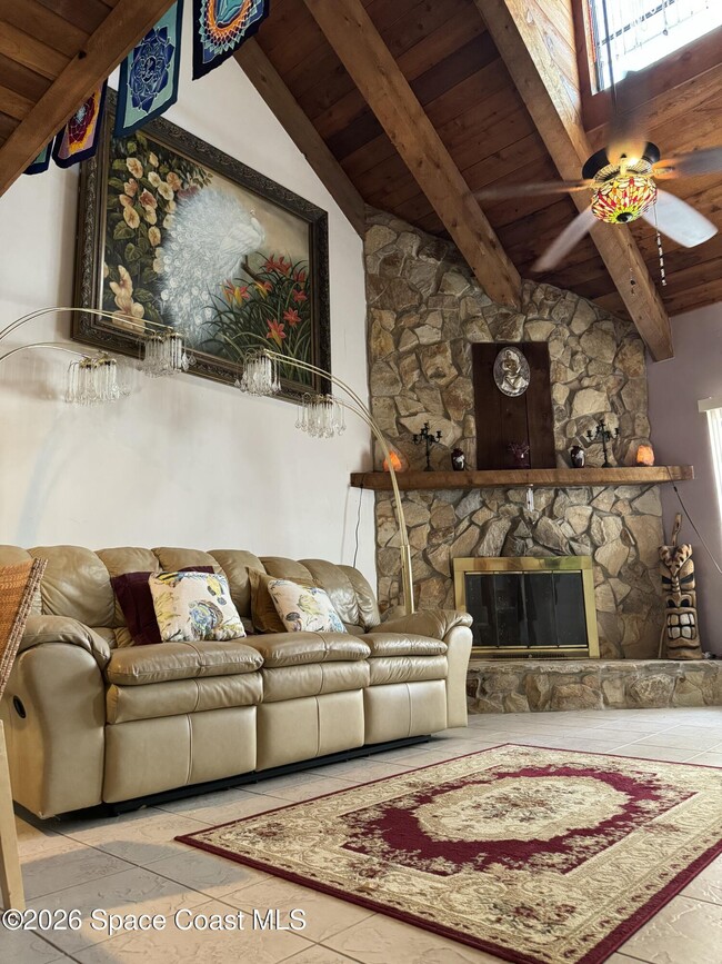 Building Photo - 8154 Ridgewood Ave