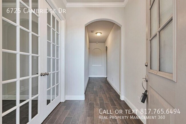 Building Photo - 6725 Cambridge Dr