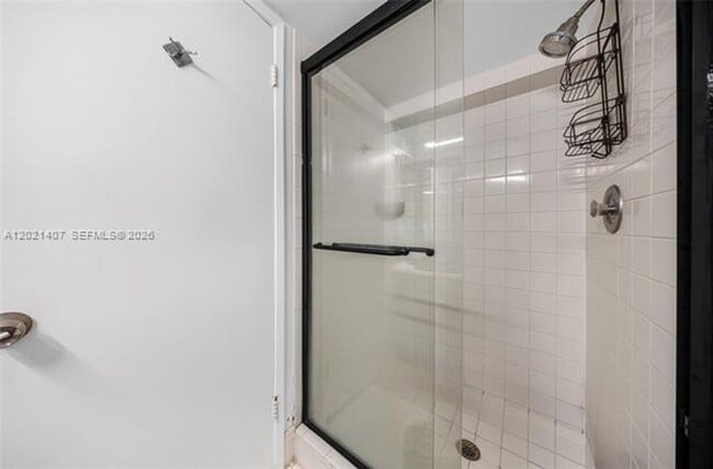 Building Photo - 5880 Collins Ave