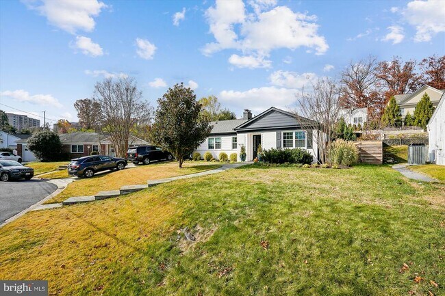 Building Photo - 4110 Edgevale Ct