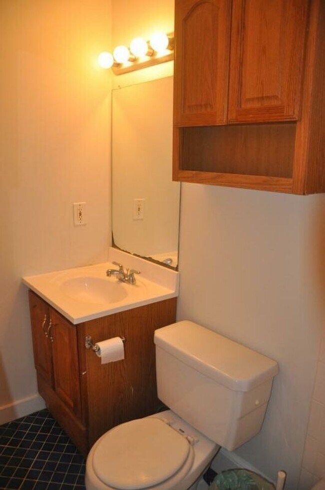 Building Photo - No Brokers Fee. Mission Hill Area. Available September 1. Laundry , Central Heat, Deck, Eat-in Ki...