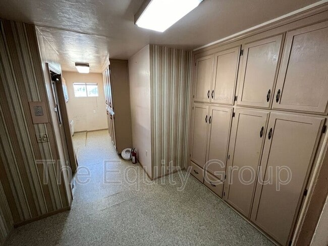 Building Photo - 228 W Teapot Dome Ave