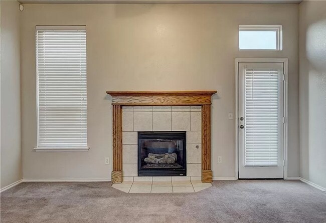 Building Photo - Beautiful 3 Bed 2 Bath in Edmond