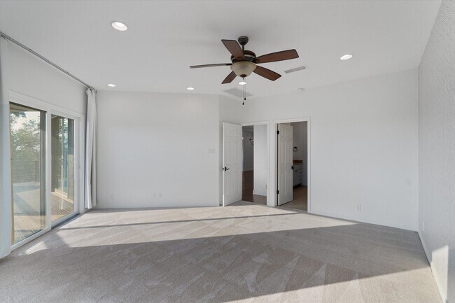 Building Photo - 106 Confidence Cove