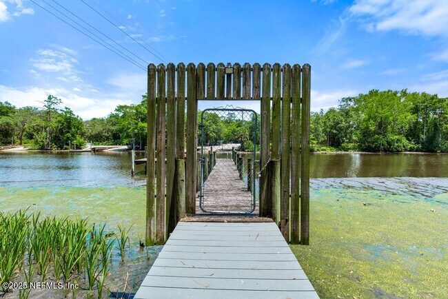 Building Photo - 5400 La Moya Ave