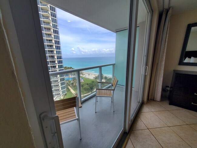 Building Photo - 19201 Collins Ave