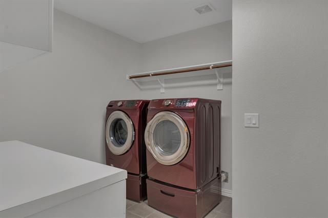 Building Photo - 967 Winged Foot Dr
