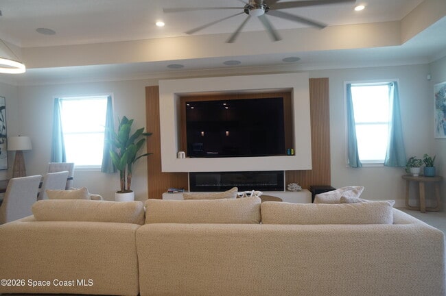 Building Photo - 787 Clearwater Ave