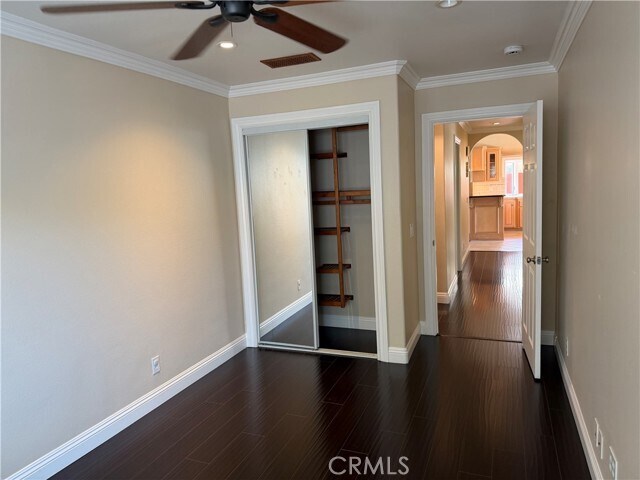 Building Photo - 9272 Sunridge Dr