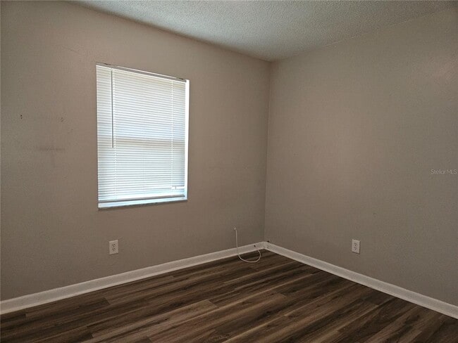 Building Photo - 2410 W Cypress St