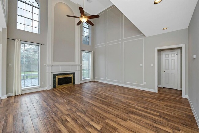 Building Photo - 22211 Mission Hills Ln