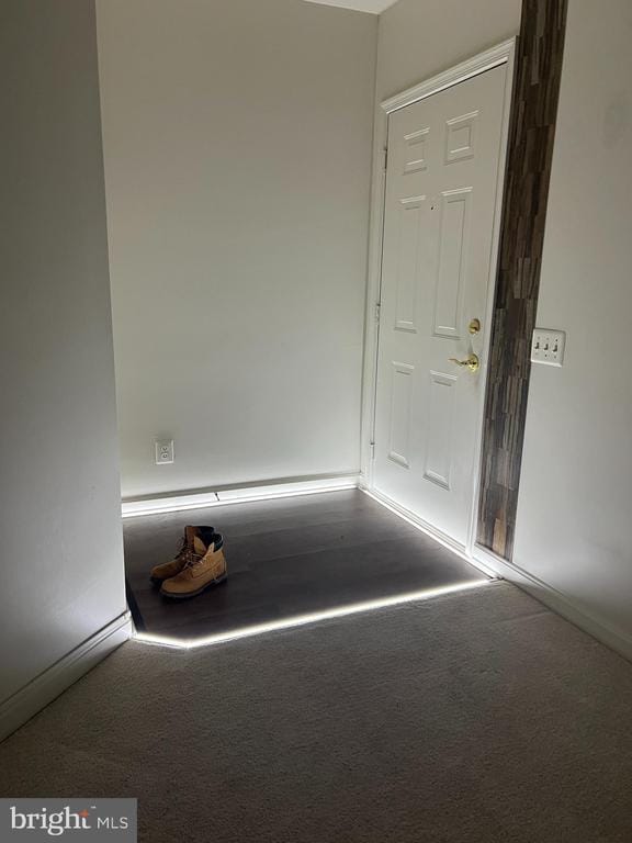 Building Photo - 45460 Conductor Terrace