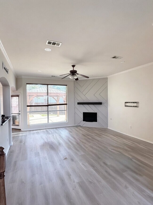 Building Photo - 5429 Norris Dr