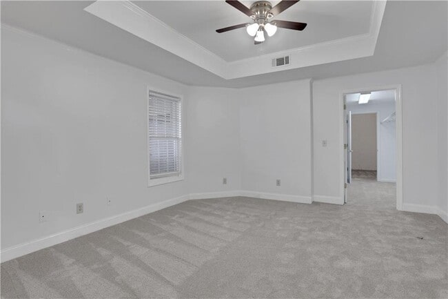 Building Photo - 127 Tara Blvd