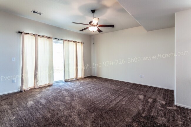 Building Photo - 318 Cherryridge Dr